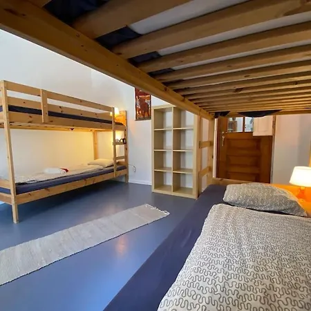Da Silva Surfcamp 4 Bettzimmer Mit Fruehstueck Lourinha (Lisbon)